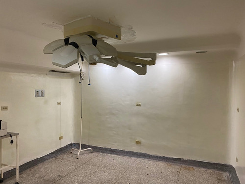 Imagen 10 de 18 de En Venta Clinica En Los Chaguaramos - Caracas - Rah 22-19461