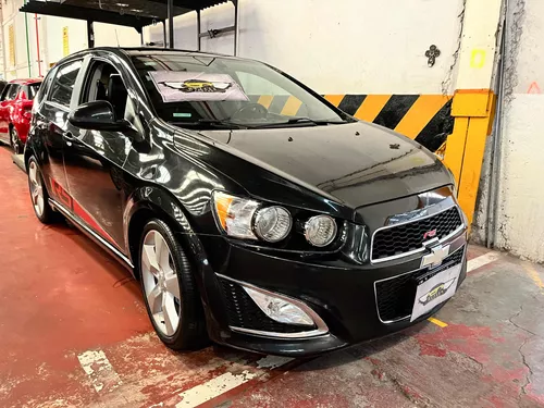 Autos y Camionetas Chevrolet Sonic 2014