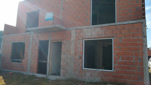 Imagen 2 de 7 de Duplex/ Chalet En Construcción Calle 6 Nº 8830 Mar Del Tuyu