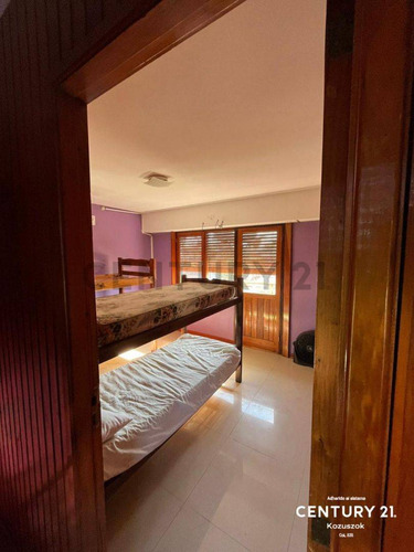 Casa De (5) Cinco Ambientes En Venta - Permuta - Villa Gesell, Costa Atlántica