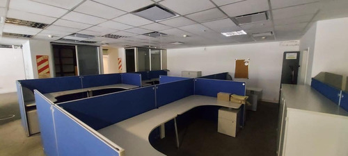 Imagen 18 de 24 de Local/oficina Lima Al 300 620 M2 3 Cocheras