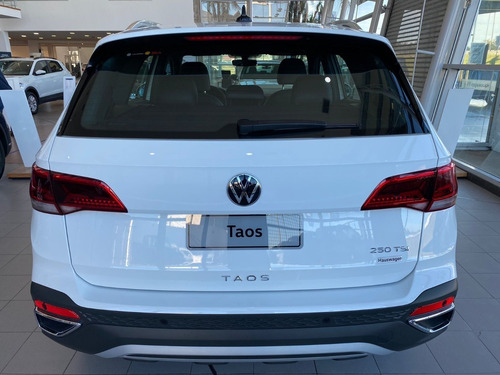 Imagen 6 de 15 de Volkswagen Taos 1.4 250 Tsi Highline Lucas Semini 1