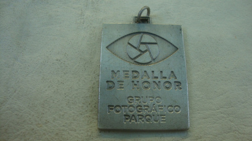Medalla De Honor Grupo Fotografico Parque 4,4 X 3,2 X 2mm