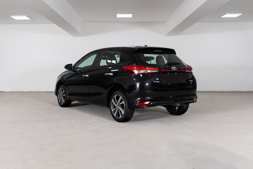 Imagen 3 de 15 de Toyota 2021 Yaris 1.5 5 Ptas S Cvt
