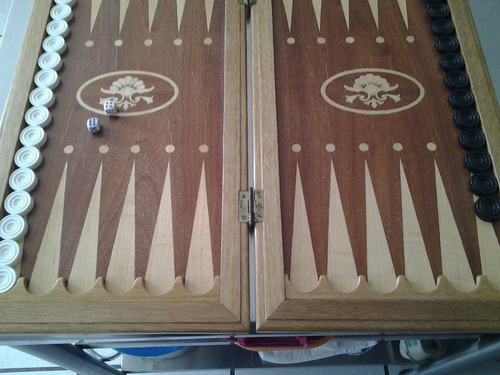 Juego De Mesa Backgammon Hecho A Mano