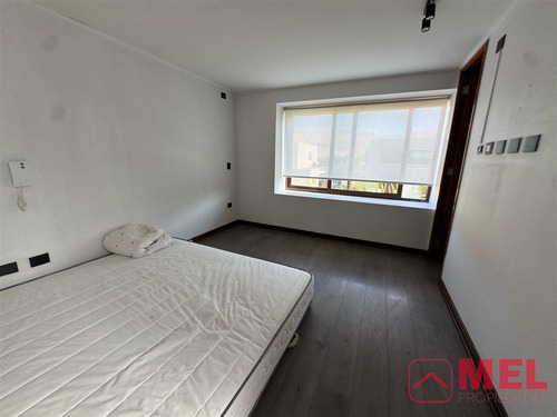 Casa En Arriendo De 3 Dorm. Mas Serv Piedra Roja En Chicureo