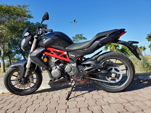 Imagen 7 de 16 de Benelli Tnt300