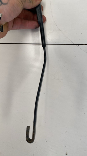 Brazo Limpiaparabrisas Dch Nissan Versa 2012-2019 Drive Derecho (Usado)