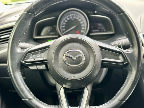 Mazda 3 2.0 Touring At