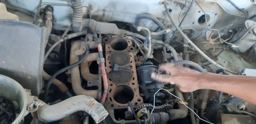 Toyota Hilux Partes Y Piezas 22r Modelo 2001 Al 2005