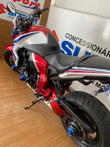 Imagem 8 de 11 de Honda Cb 1000 R Barracuda 2015 Com Acessórios