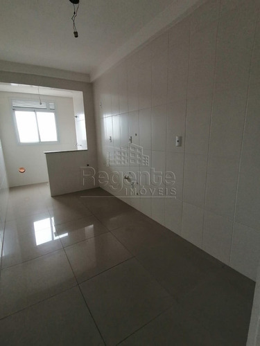 Imagem 7 de 15 de Apartamento A Venda Com 2 Quartos No Bairro Barreiros Em Sao Jose - V-81413