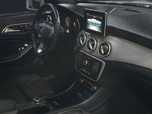 Mercedes-Benz Classe Cla CLA-200 VISION 1.6 TB 16V FLEX AUT.