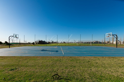 Imagen 13 de 28 de Excelente Lote Cerca Al Área Deportiva En El Barrio Privado