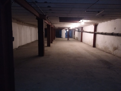 Imagen 14 de 14 de Gran Casa En Calle Colón Muy Buen Estado