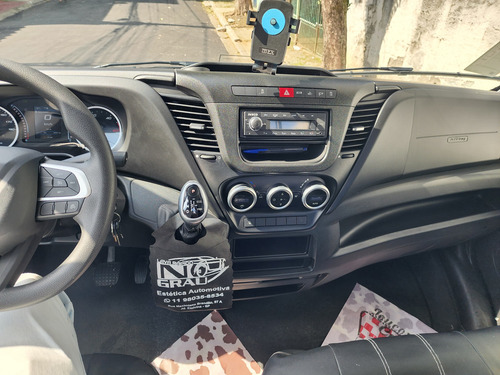 Iveco Daily Chasis 3.0 35-180 3520 Cab. Simples Hi-Matic 2P
