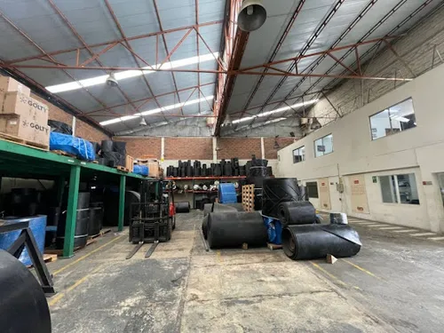 Bodegas En Arriendo Itaguí 643-8292315