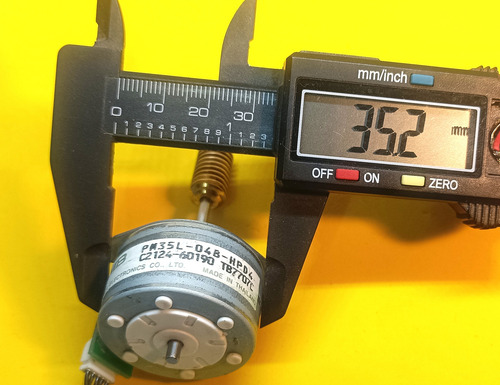 Motor A Pasos, Electrónico, 4 O 6 Fases, Doble Eje P/encoder (Usado)