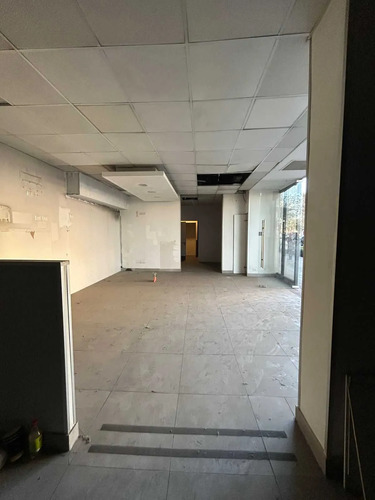 Amplio Local Comercial En Calle Matucana (161557)