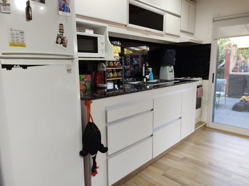 Imagen 2 de 30 de Venta De Casa 2 Dormitorios En Arturo Seguí, La Plata