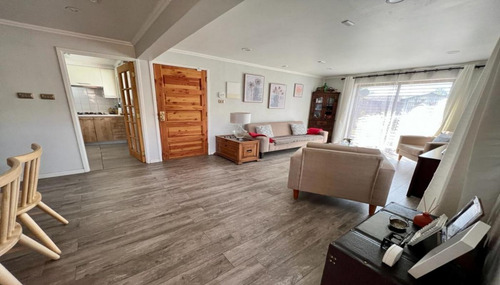 Vendo Cómoda Casa De Un Piso En Sta Inés Curico