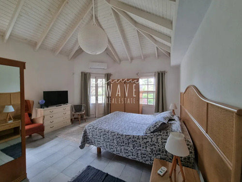 Casa En Alquiler Temporal,la Barra, A 3 Cuadras De La Playa