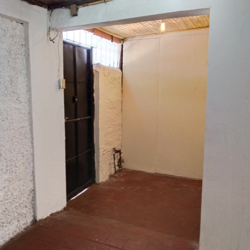 Casa En Venta Comuna De Quinta Normal, Cerca De Carrascal
