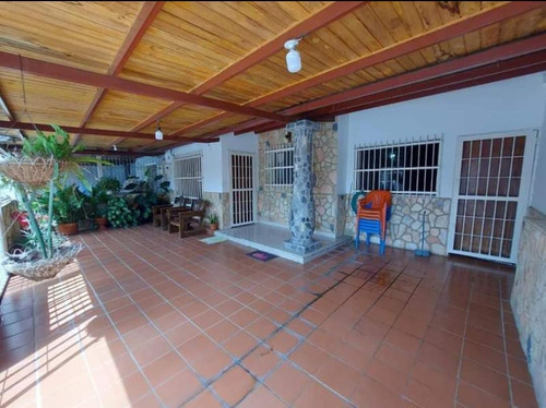 Casa En Venta En Urb Roraima La Morita I Edo Aragua Ag7856