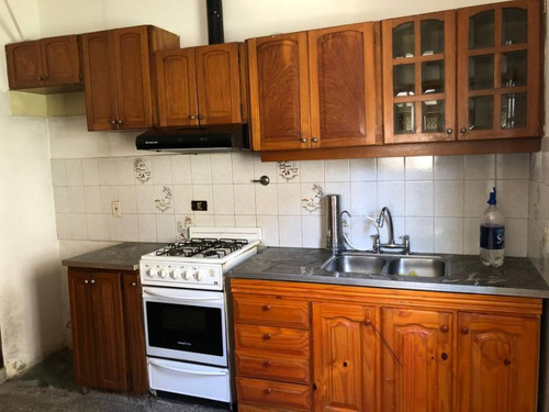 Imagen 4 de 11 de Casa Ph En Alquiler En Villa Dominico