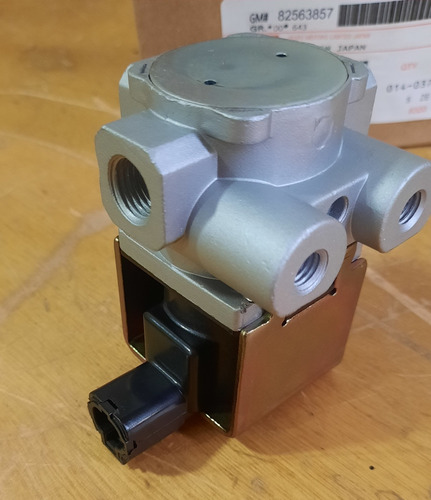 Valvula Magnetica 3 Vias 24 Voltios Isuzu Fvr Encava. Freno