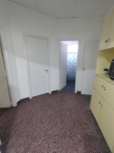 Imagen 7 de 23 de Venta Solida Casa 4 Ambientes En Malaver