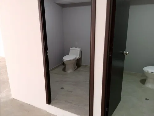 Venta Edificio De Tres Niveles En El Sector Chico En Bogota