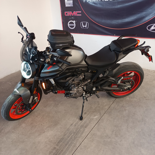 Ducati Monster 2021 Color:aviator Grey.