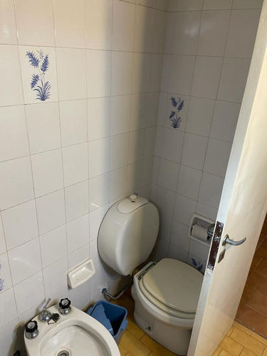 Imagen 11 de 12 de Venta-casa-villa Gesell -paseo 123 Y Av 8 Vivienda Con Amplio Jardin