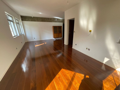 Imagem 2 de 13 de Apto Sion | 4 Quartos | 150 M² | Cond: R$1300.00 | 2 Vagas - B1ojbo