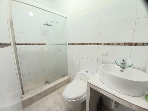 Vendo Quinta En Gavilán El Hatillo Remodelada
