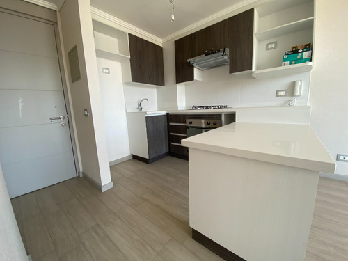 ** Piso 5. Gcomunes Bajos!** 1 Hab / 1 Baños, Oriente