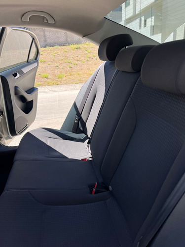 Volkswagen Jetta 2.5 Comfortline At