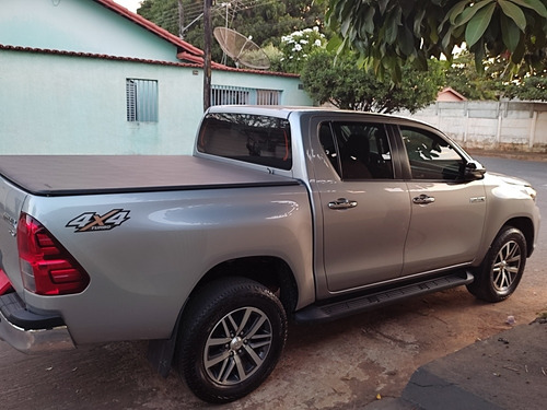 Imagem 6 de 10 de Toyota Hilux 2019 2.8 Tdi Srv Cab. Dupla 4x4 Aut. 4p