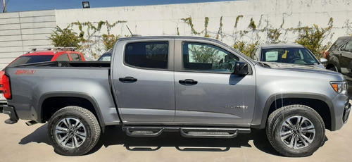 Imagen 7 de 15 de Chevrolet Colorado Z71 2021 3.6,6env,4x4,sonido Bose, Camara