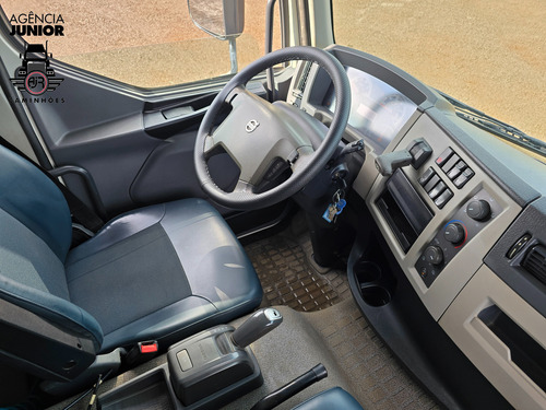 Volvo Vm 330 Ano 2020 Traçado Roll-on Roll-off Ano 2025