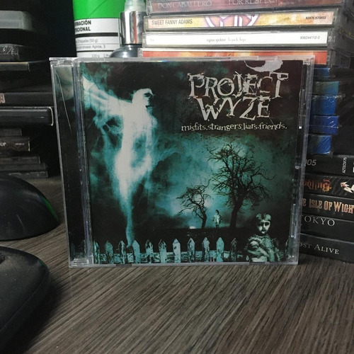 Project Wyze - Misfits. Strangers. Liars. Friends. (2001)