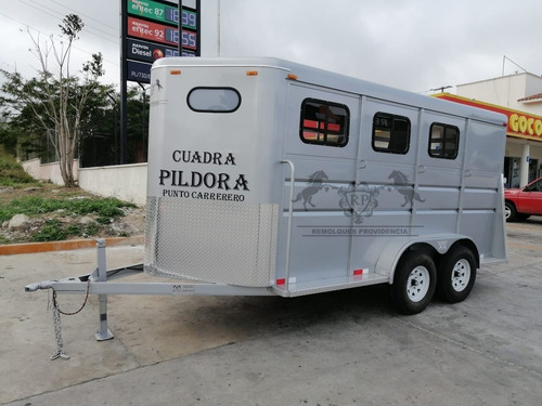 Remolque 3 Caballos Techados Jaula