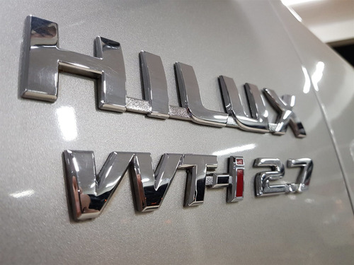 Toyota Hilux 2.7 Sr 4x2 Cd 16v Gasolina 4p Manual