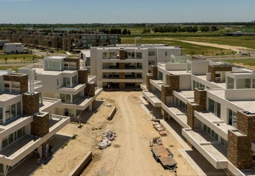 Imagen 2 de 14 de Departamento En Venta En Castaños, Nordelta, Tigre