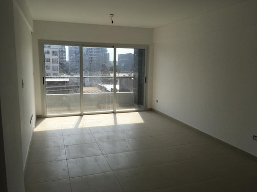 Imagen 4 de 9 de Departamento En Venta En Moron Norte