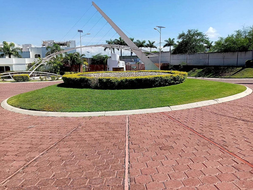 Casa En Tequesquitengo