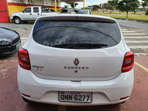 Imagem 5 de 9 de Renault Sandero Authentique 1.0 Flex