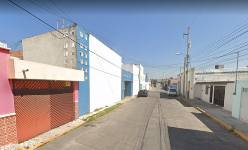 Casa Con Excelente Ubicación Arf