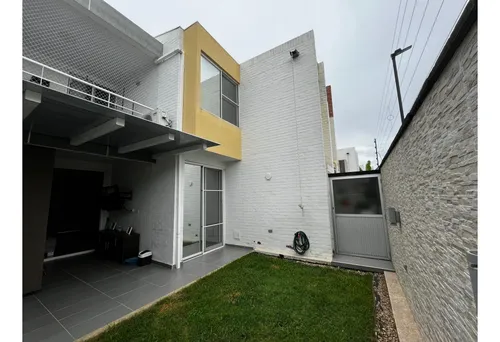 Venta De Casa De 152mts2 En Condominio El Castillo, Jamundí 9192.